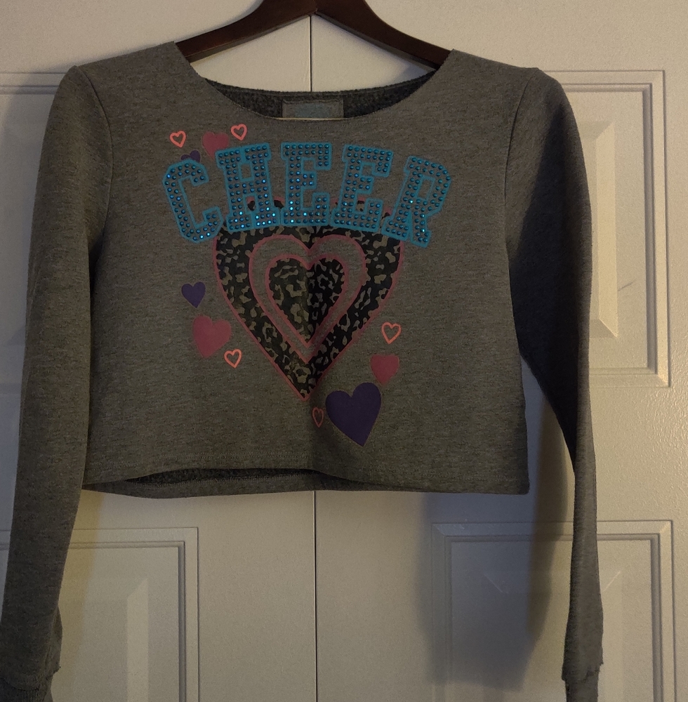 "SO" Cheer Fleece Crop top